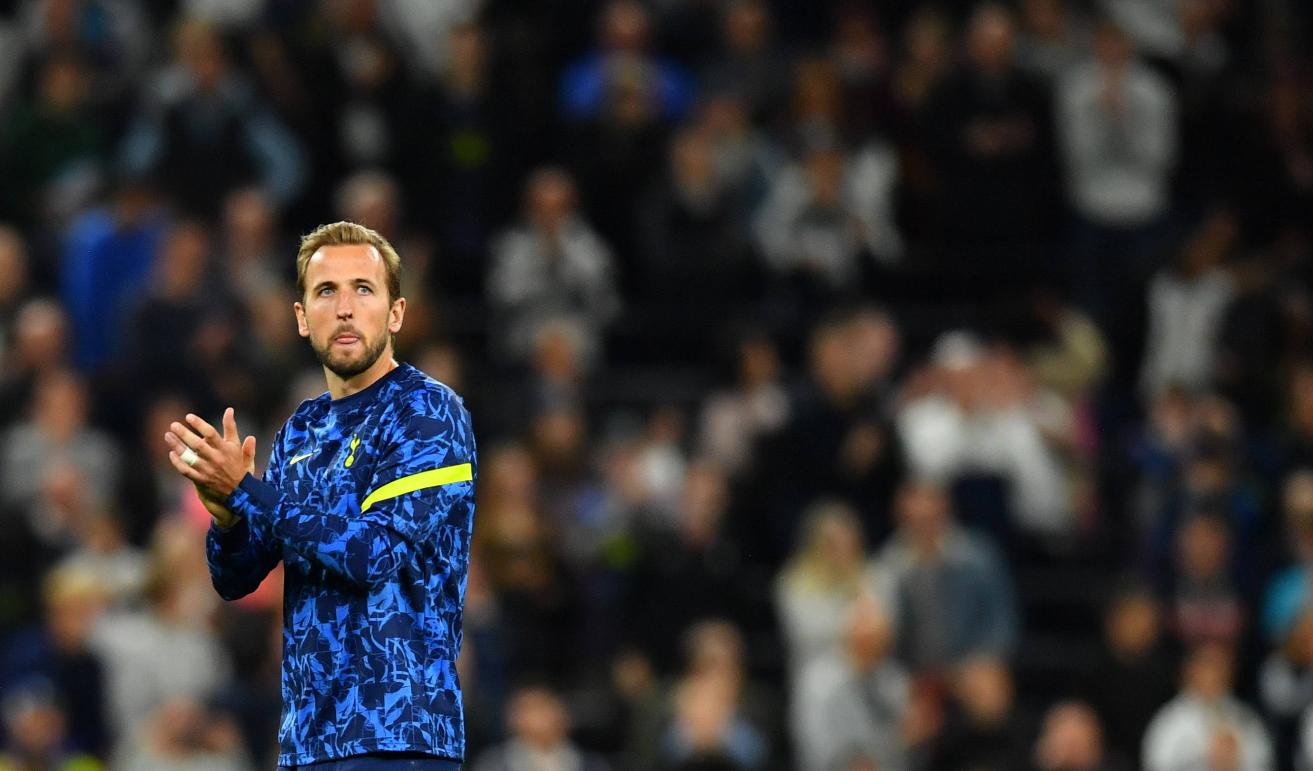 窗口期突围战来临，托特纳姆围绕葡超再遭质疑，态度坚定，纪律约束更严格(determination中文翻译)