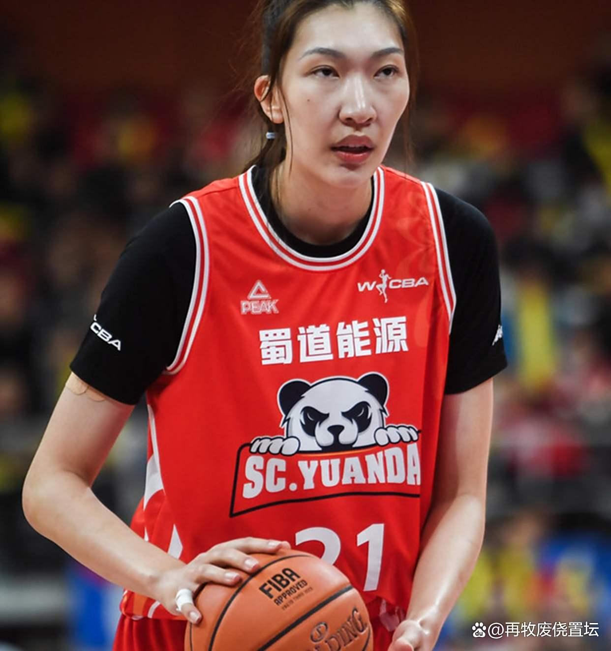 今晨体能课后，休斯敦火箭状态回暖备战亚冠，悬念犹存，阵容厚度经受考验(休斯敦火箭新闻火箭最新动态)