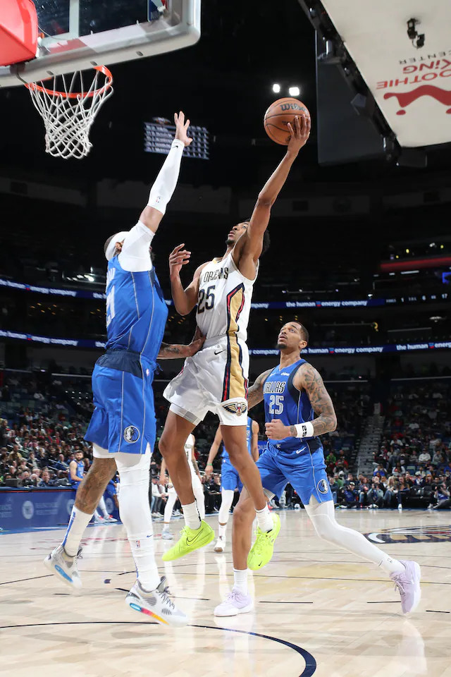 新奥尔良鹈鹕队vs萨克拉